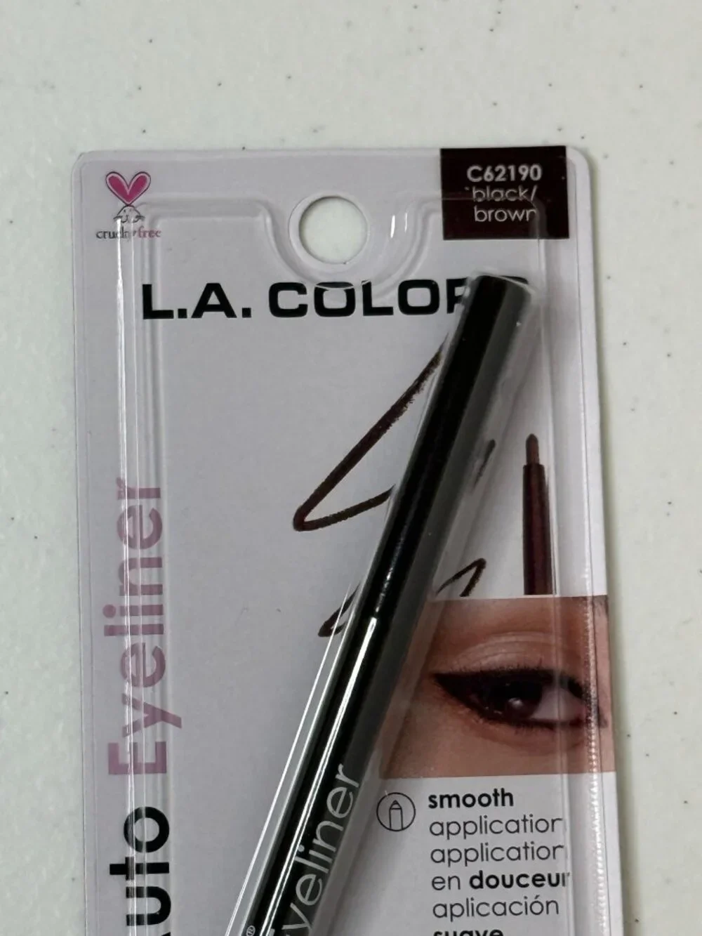 L.A. Colors Auto Eyeliner Black Brown C62190 Twist Up Smudge Proof New